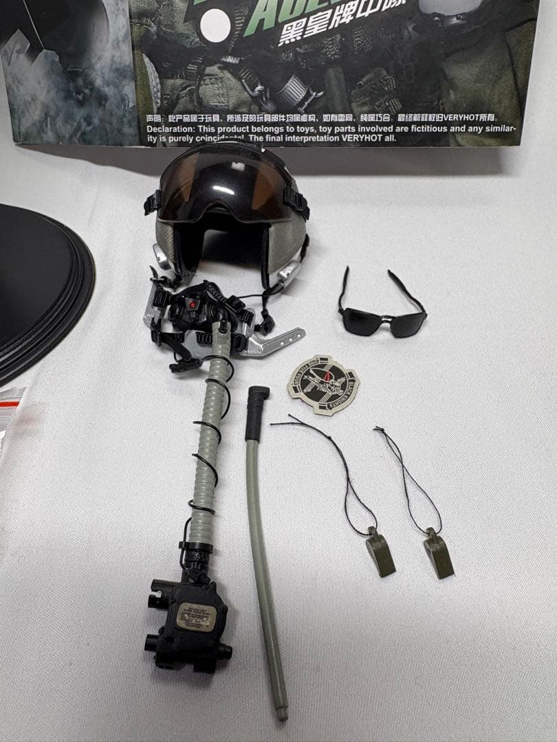 VeryHot製 VFA-154 BLACK KNIGHTS“ディカプリオ似 ”