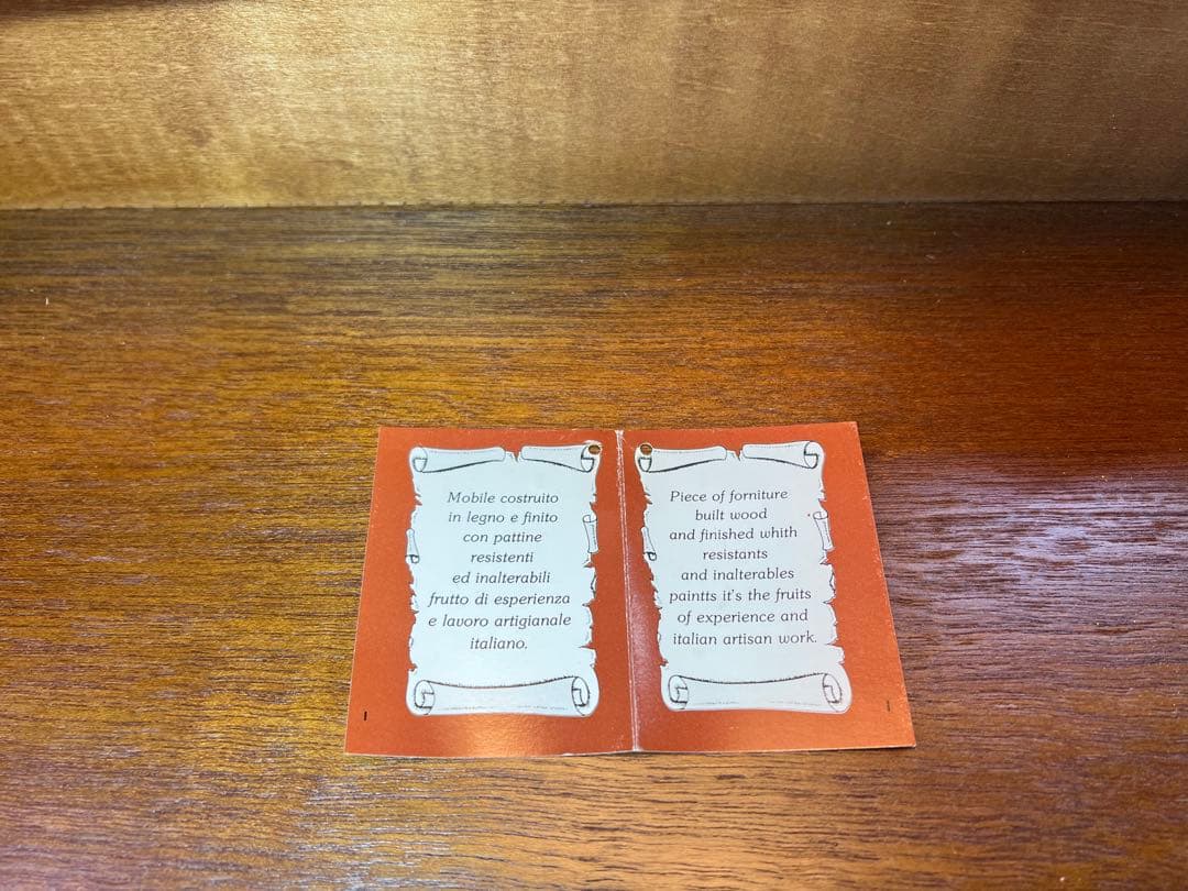 イタリア製、チェスト、猫脚 3段 ロココ調彫刻 クラウディオ・サオンチェラ