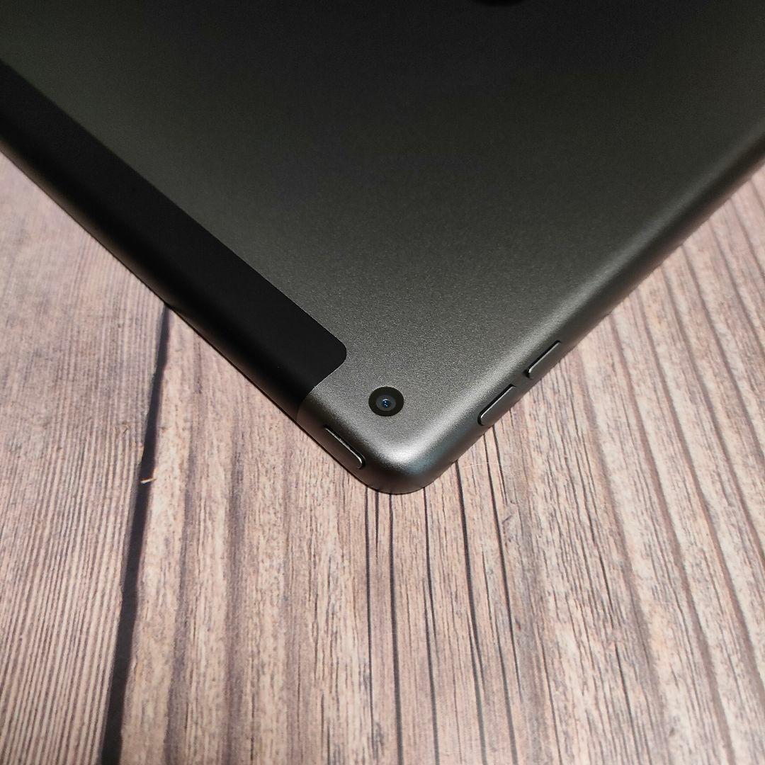 iPad 第7世代 32GB スペースグレー 新品近い
