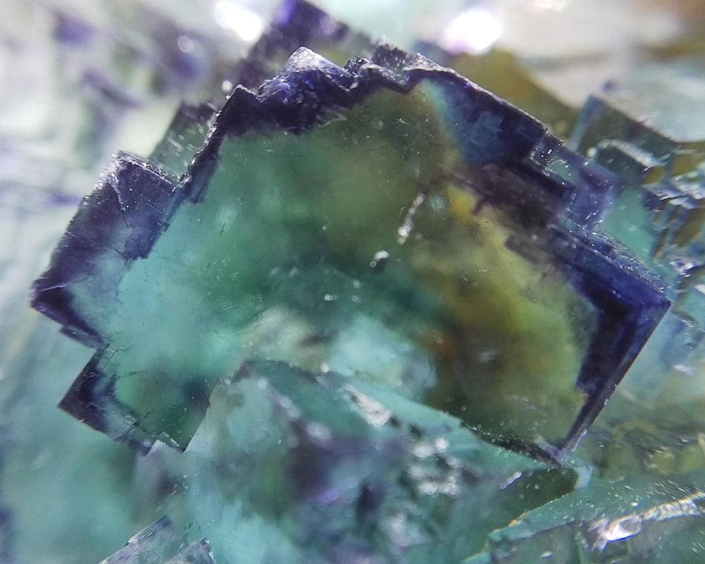 375 フローライト エロンゴ産 ブルーグリーン パープル 蛍石