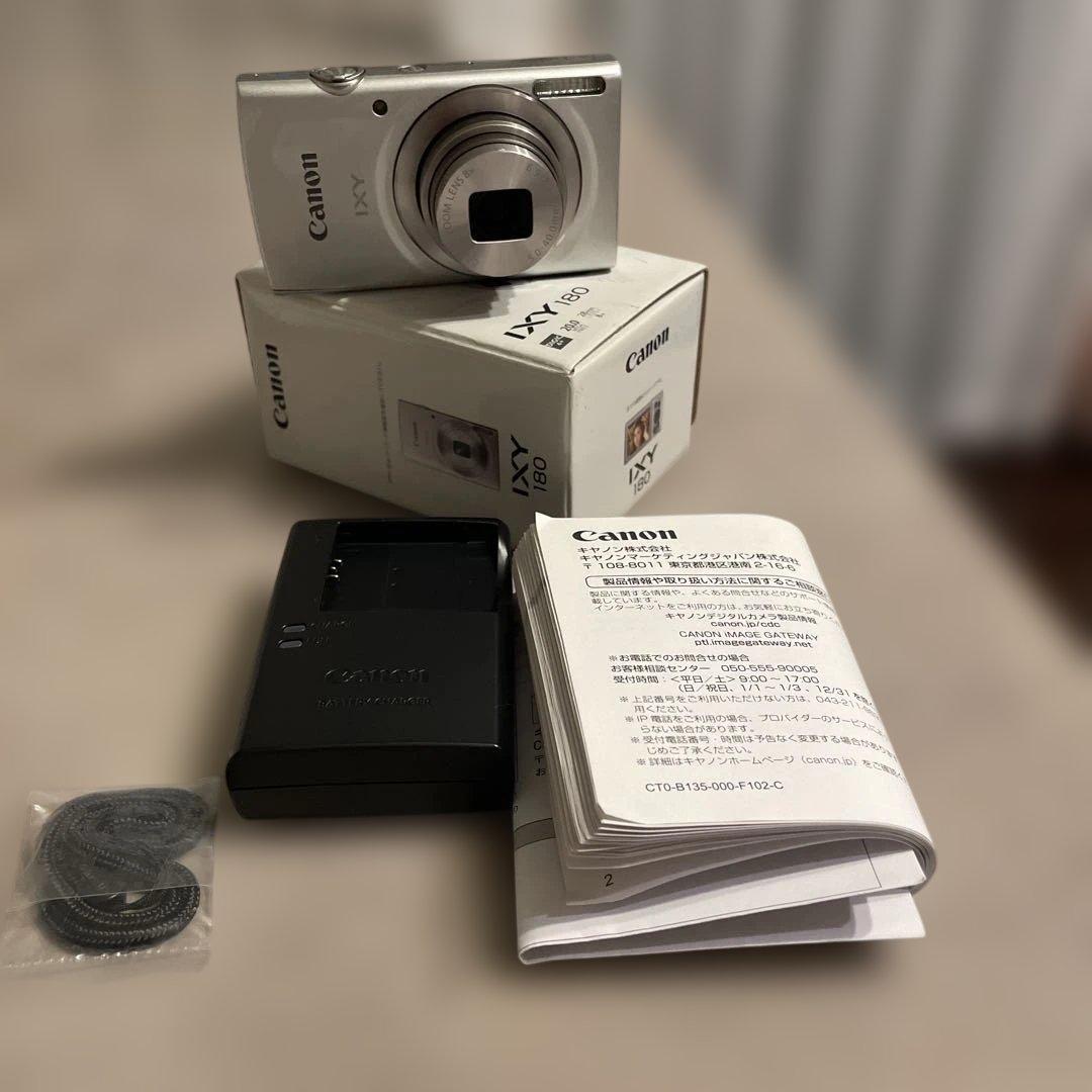 Canon IXY 180 シルバー 本体ほぼ未使用
