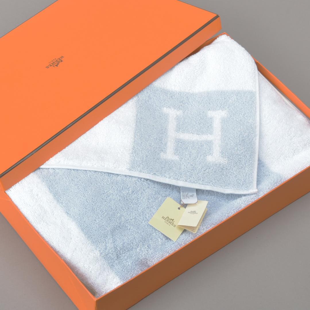 新品◇エルメス アヴァロン バスタオル ベビータオルケット100×55ブルー箱付