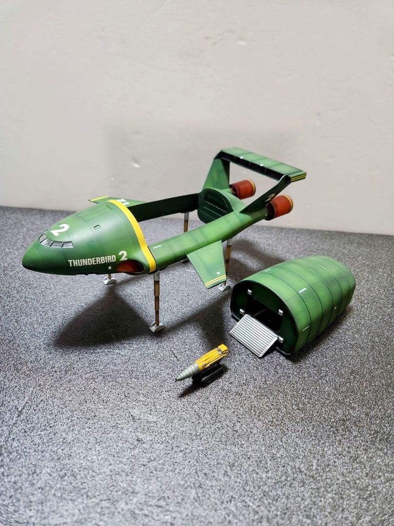 究極サンダーバード2号　１／350 観賞用ディスプレイ　プロ製作完成品