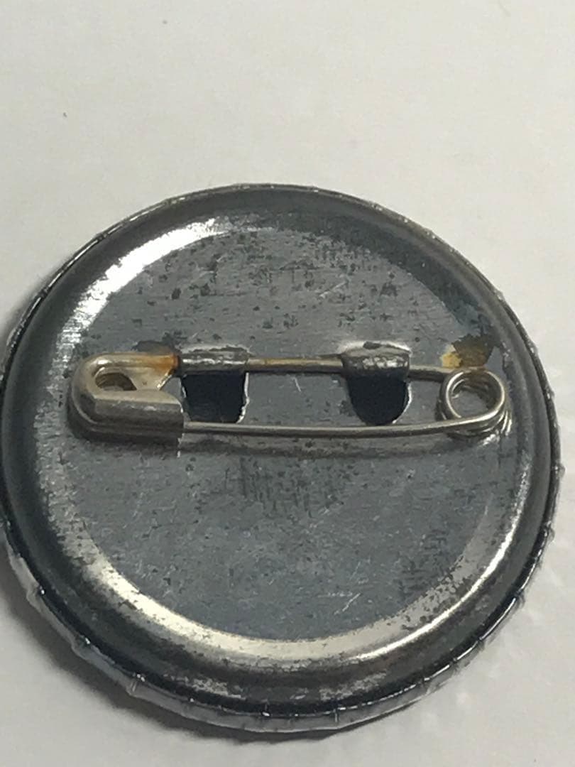 バイオハザード　クリス　缶バッジ　お台場限定