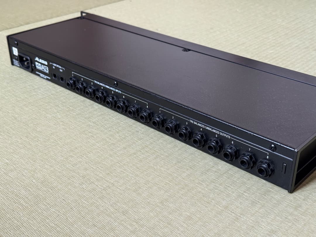 ALESIS AI3 光デジタル/アナログ変換器 ADAT/ANALOG