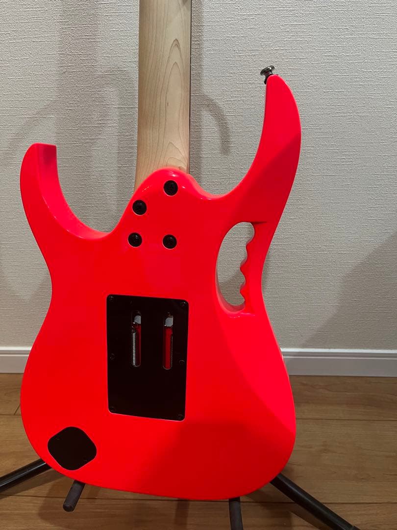 Ibanez jemjrsp pk スティーブ ヴァイ