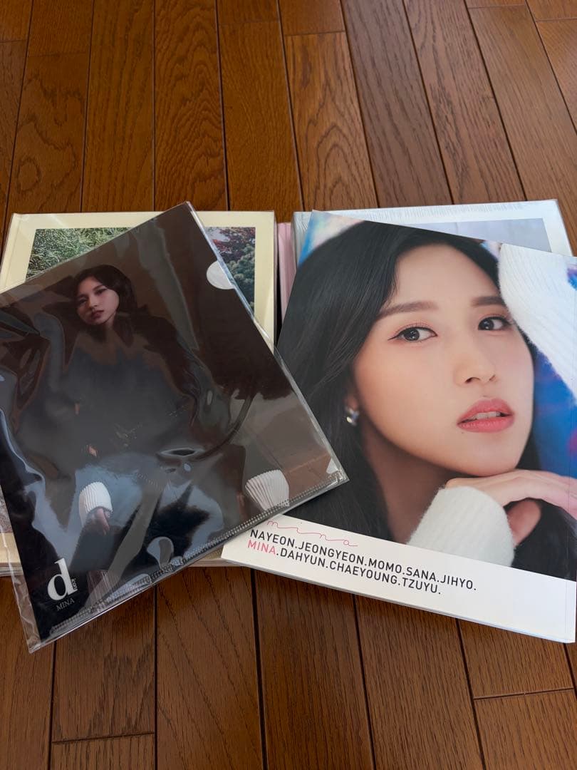 Yes, I am Tzuyu Mina写真集セット四種 おまけ　写真集