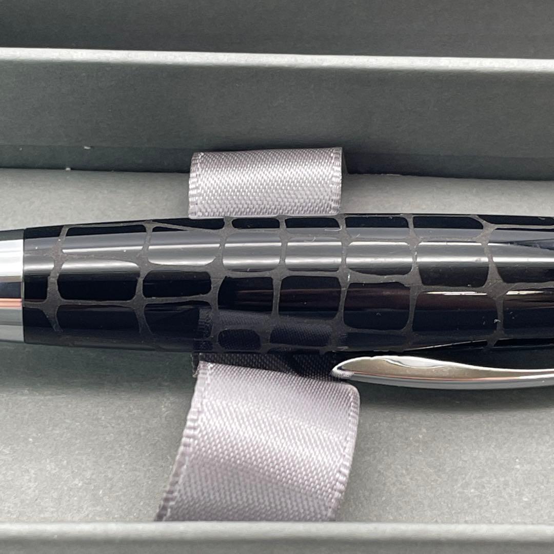 【M32】ファーバーカステル　エモーション　プレシャス　レジン　クロコ柄