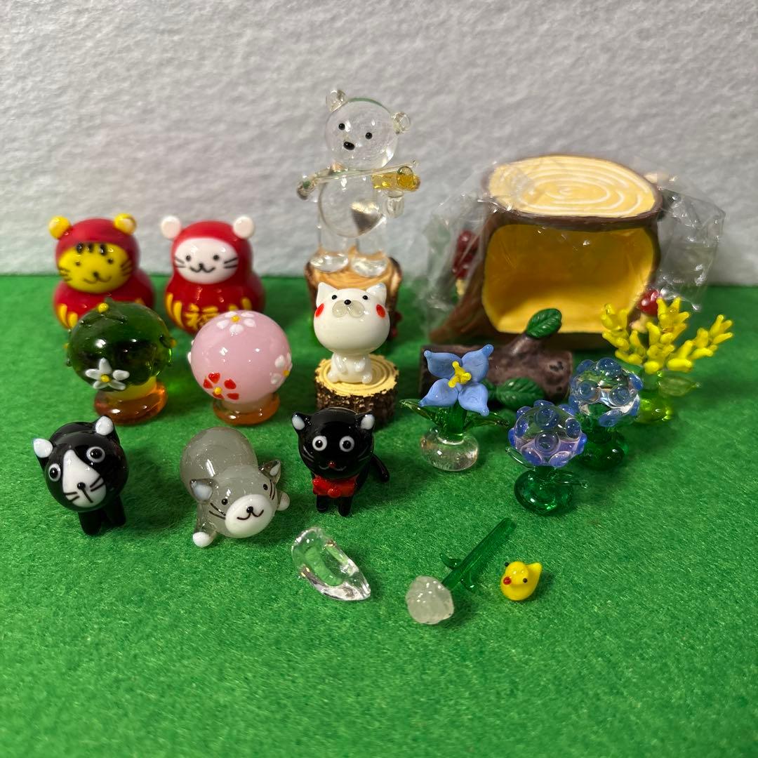 y　ガラス細工　ミニチュア