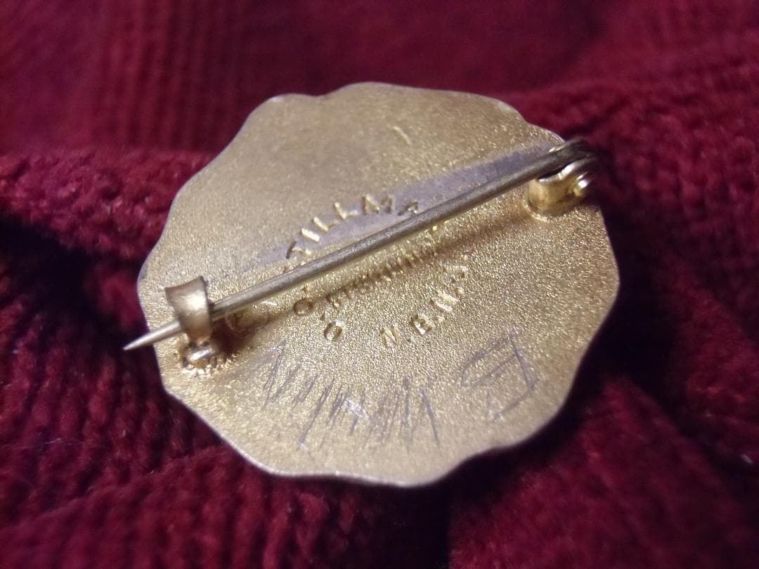 ★アメリカの勲章/徽章＊ノヴァ カイザリアのラトガース大学章（実物）