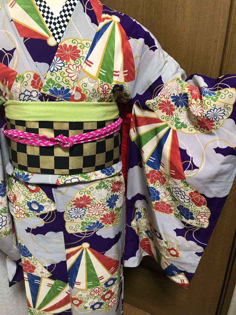 アンティーク着物　扇子　レトロな配色　大人　ジュニア　　袴にも