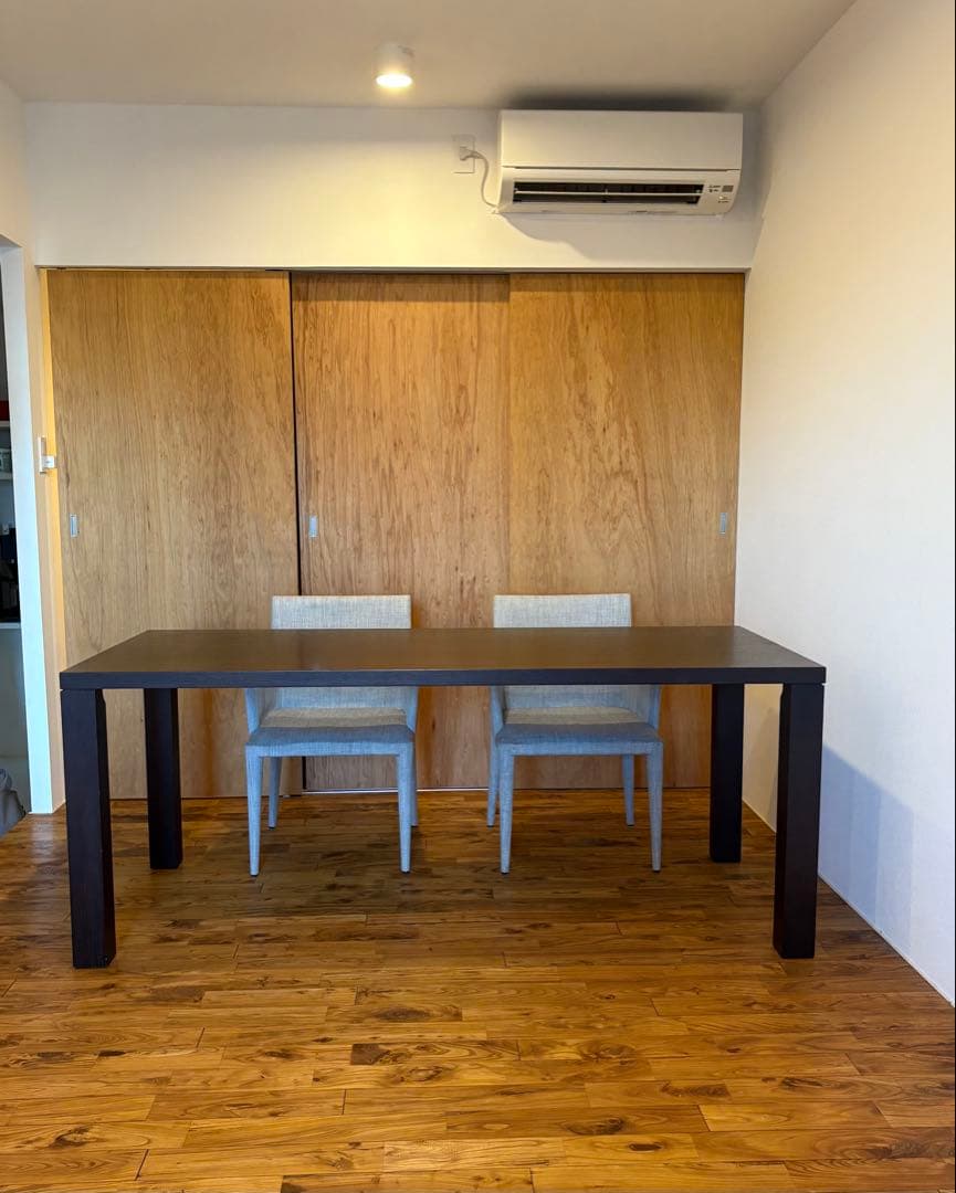 【輸入品・モデルルーム展示品】ダークブラウン 180cmダイニングテーブル 6人