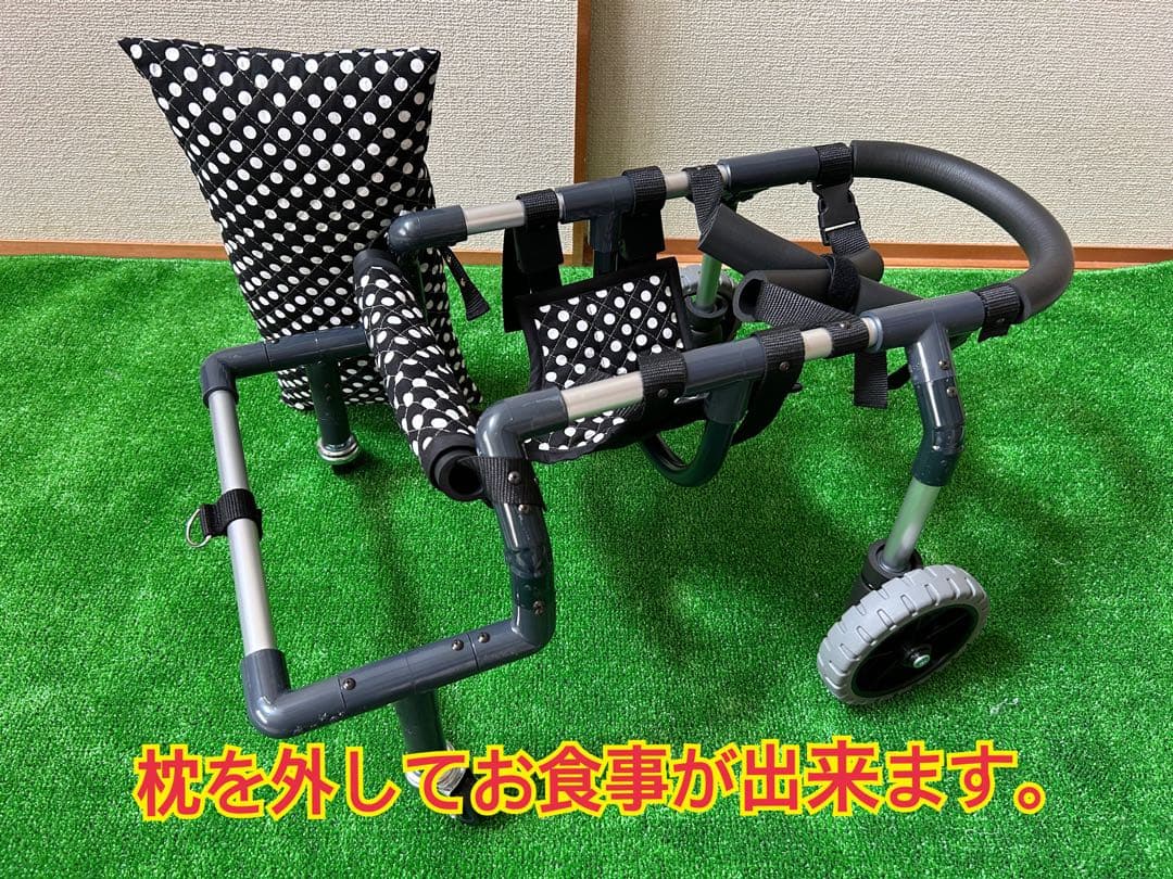 小型犬4輪歩行器　犬用車椅子　介護用　顎のせ枕付き　2.5〜8kg