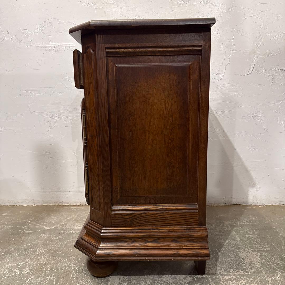 年末年始saleヴィンテージ　木製サイドテーブル　ベッドサイドテーブル