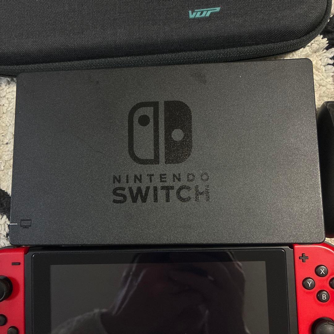 【メルカリ便】Nintendo Switch 本体 赤 Joy-Con付き