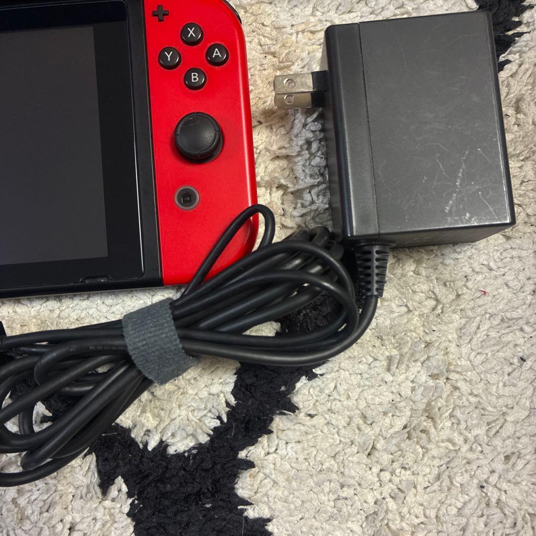 【メルカリ便】Nintendo Switch 本体 赤 Joy-Con付き