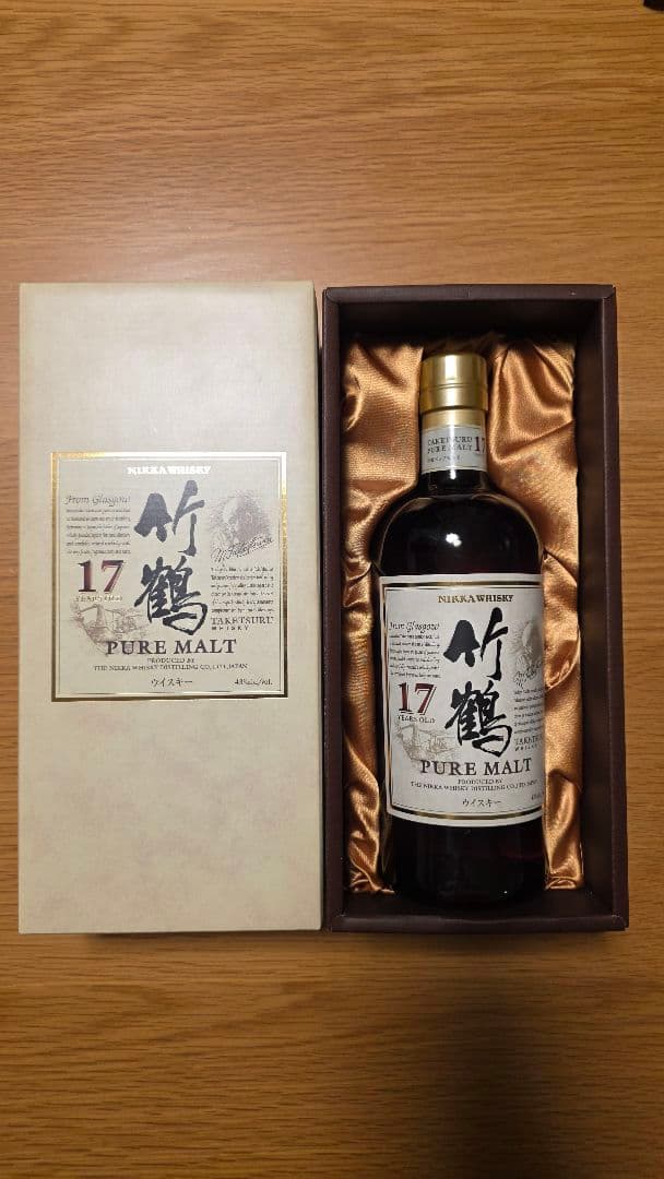 【希少・終売品・化粧箱付】竹鶴17年 ピュアモルト 700ml