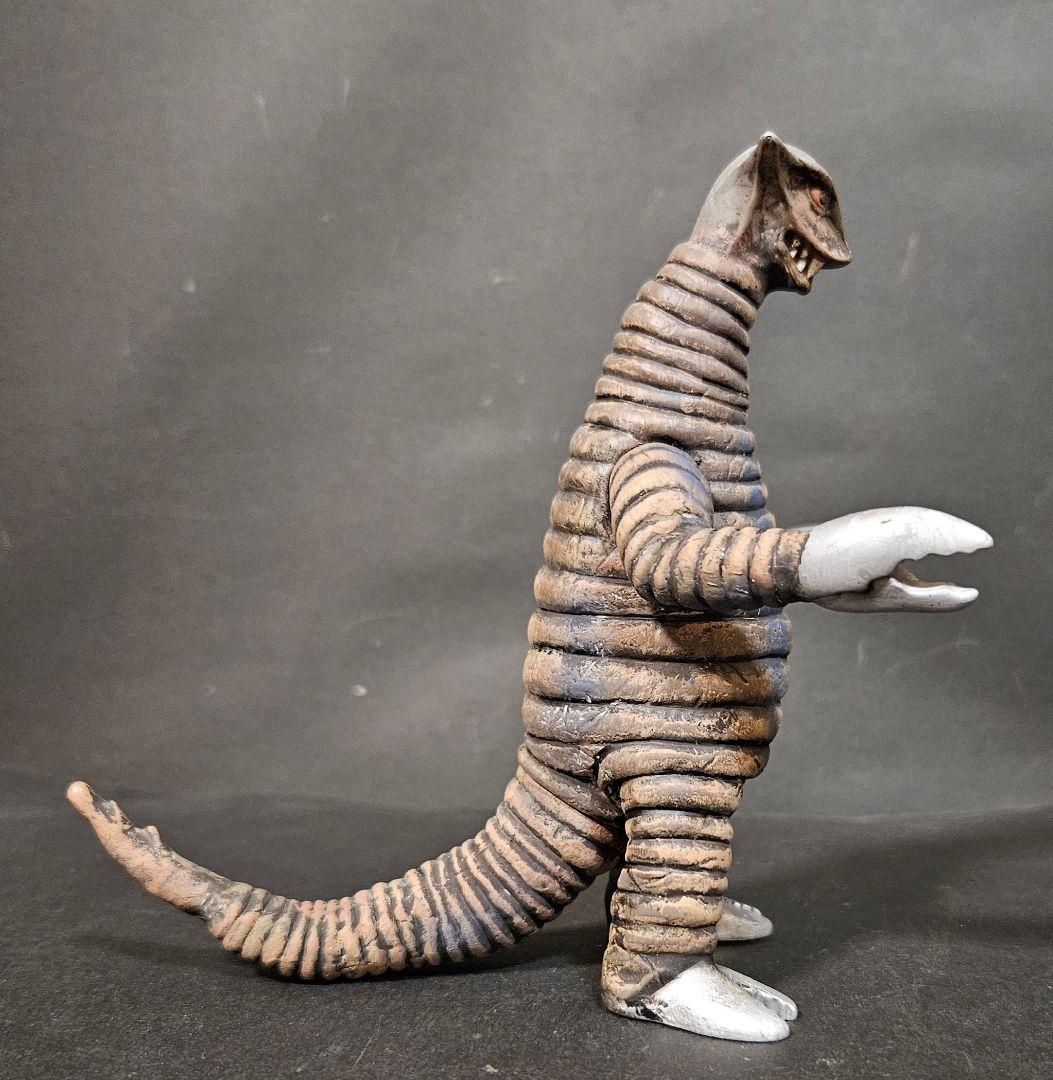 ウルトラ怪獣ソフビ　サドラ　デットン　リペイント完成品