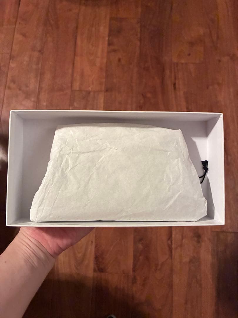 タイムセール11日まで　コムデギャルソンKISS CLASP MEDIUM