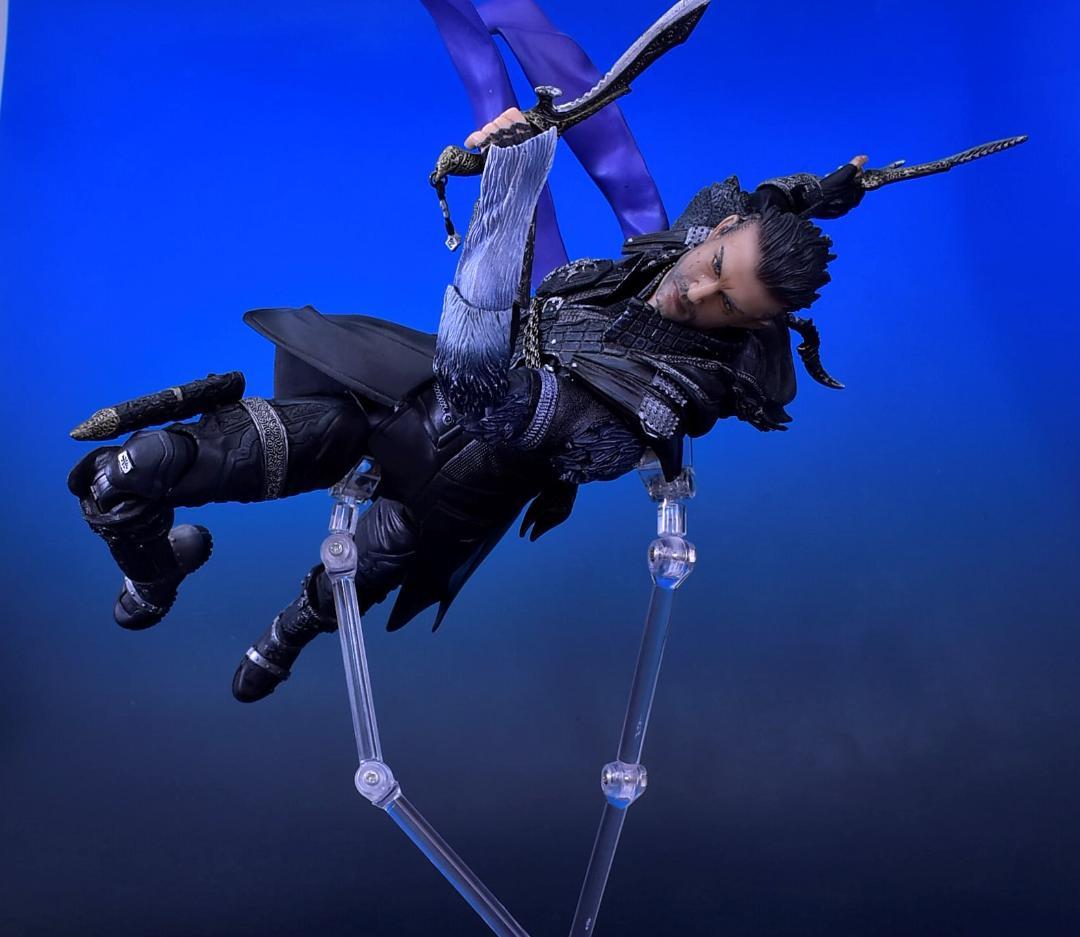 中古 PLAY ARTS改 ニックス ウリック(キングスグレイブFF15）