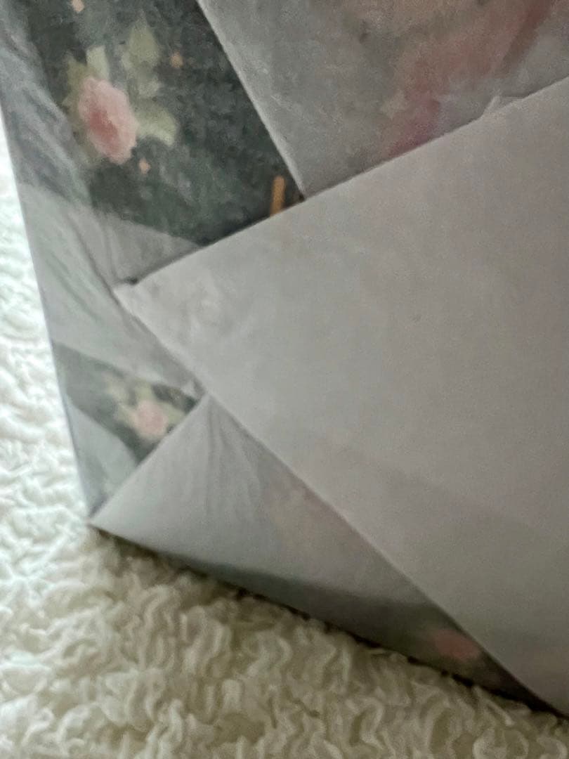 ALTER アズールレーン　ベルファスト　彩雲の薔薇ver. フィギュア　未開封