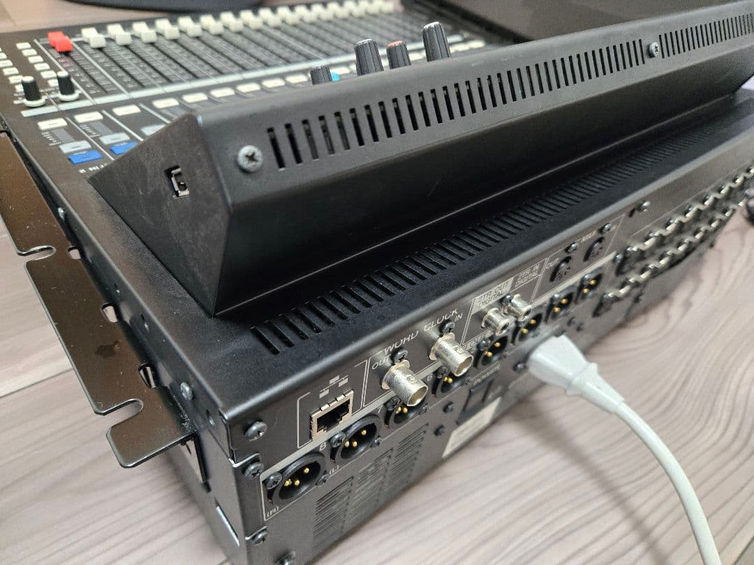 【YAMAHA】ヤマハ卓上デジタルミキサーLS9-16