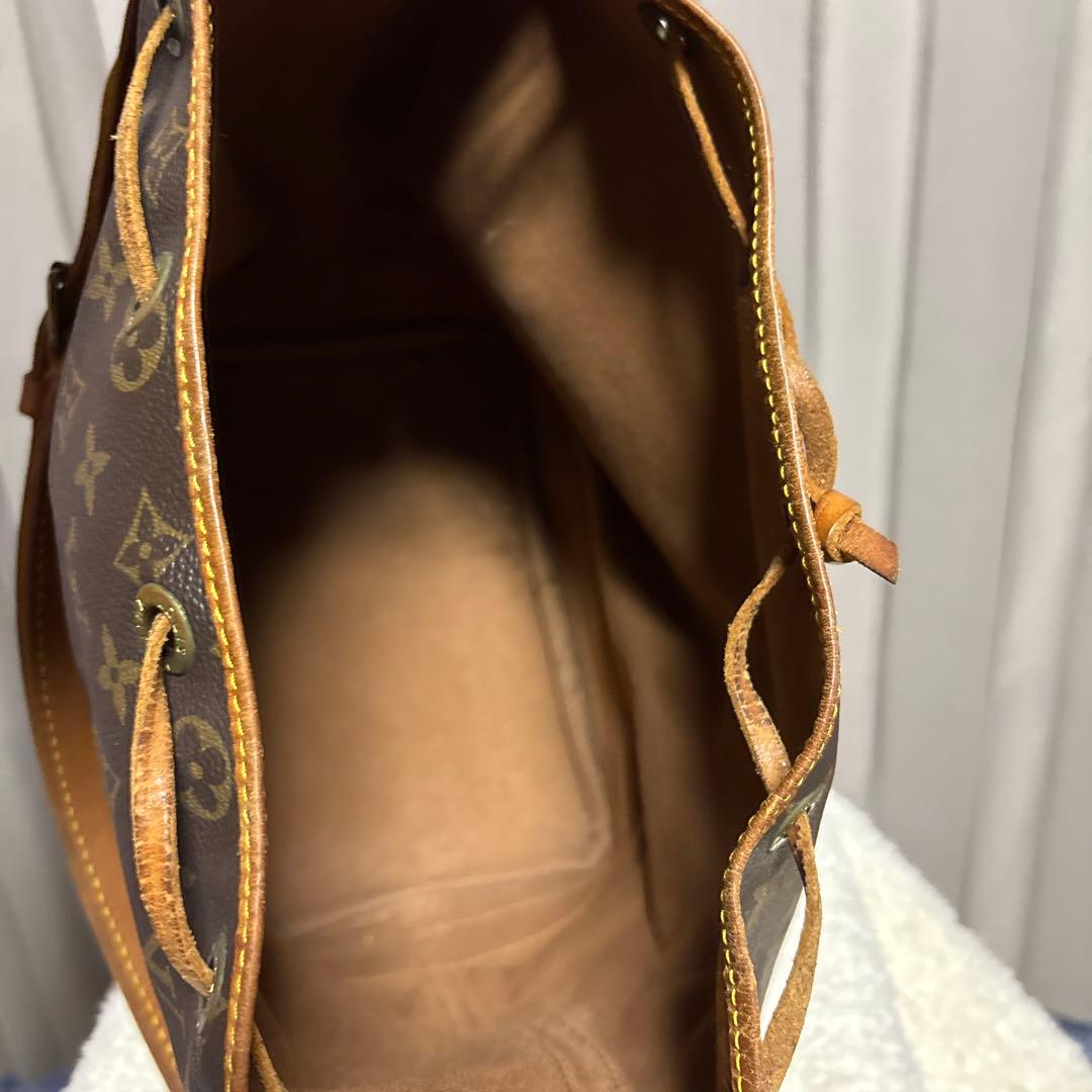 LOUIS VUITTONモノグラム　ショルダーバッグ
