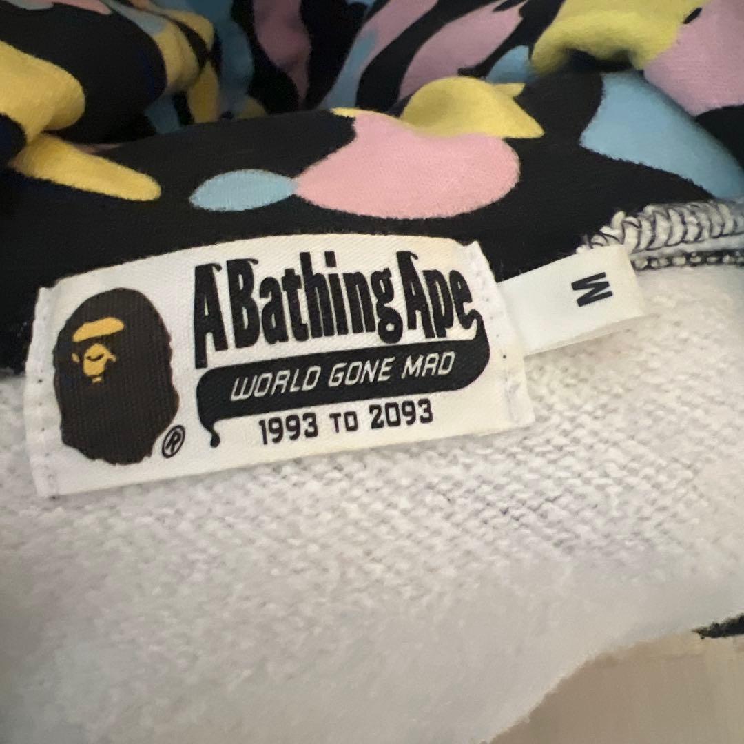 A BATHING APEシャークパーカー