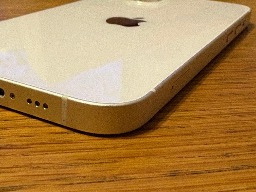 Apple iPhone 12 128GB ホワイト・91%・美品傷なし