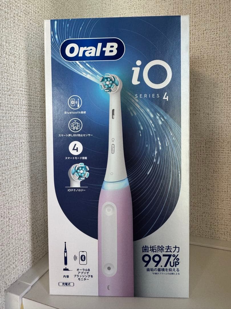 【新品 未開封】Oral-B iOシリーズ4 電動歯ブラシ 本体＋替ブラシ2本