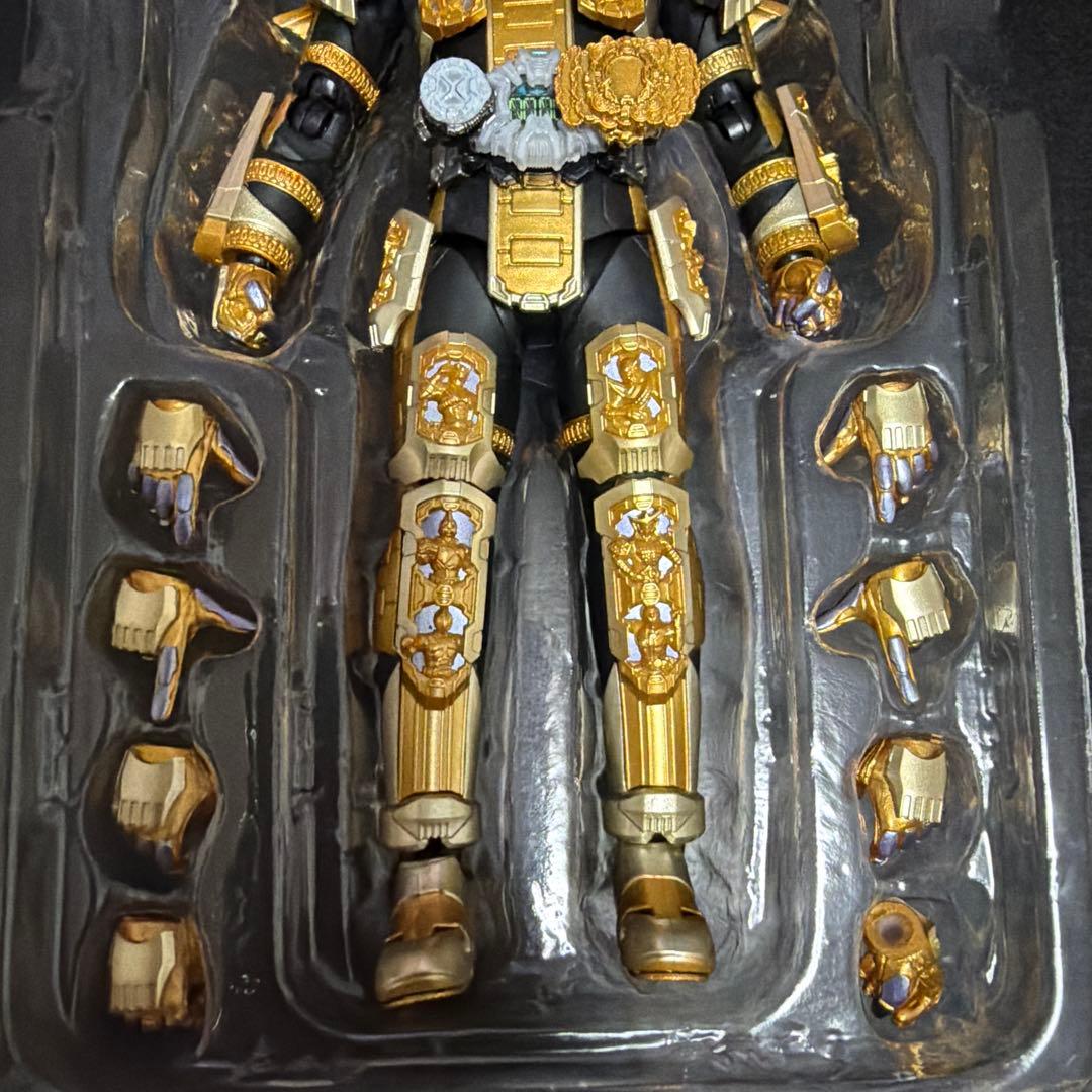 仮面ライダージオウ　グランドジオウ　フィギュアーツ