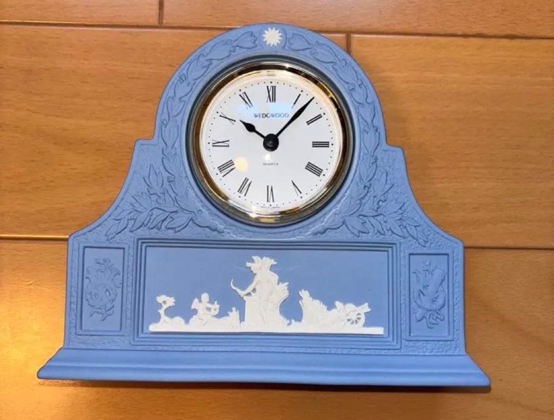  ブルー 置時計 装飾的なデザイン
