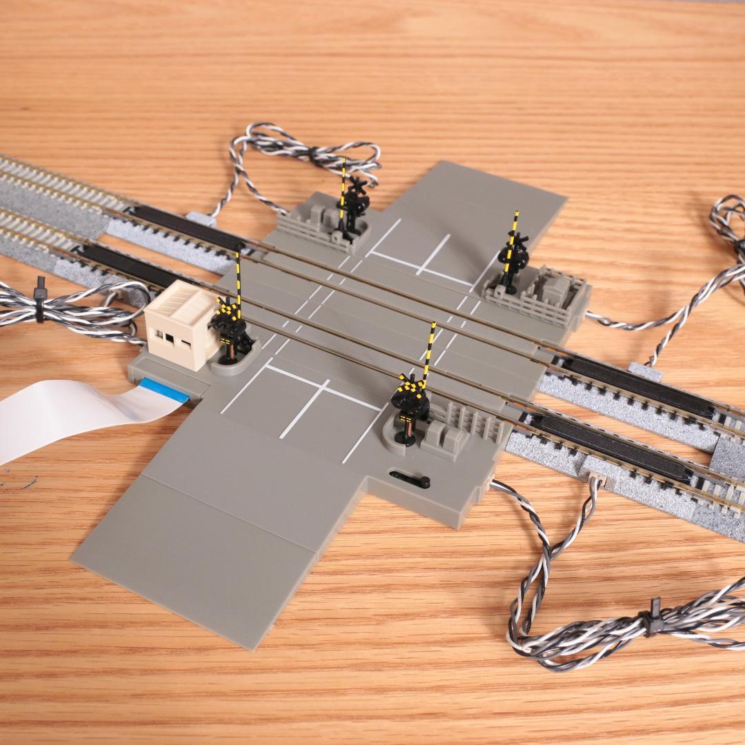 動作OK◎ KATO 20-650 自動踏切基本セット＋651複線用アダプター