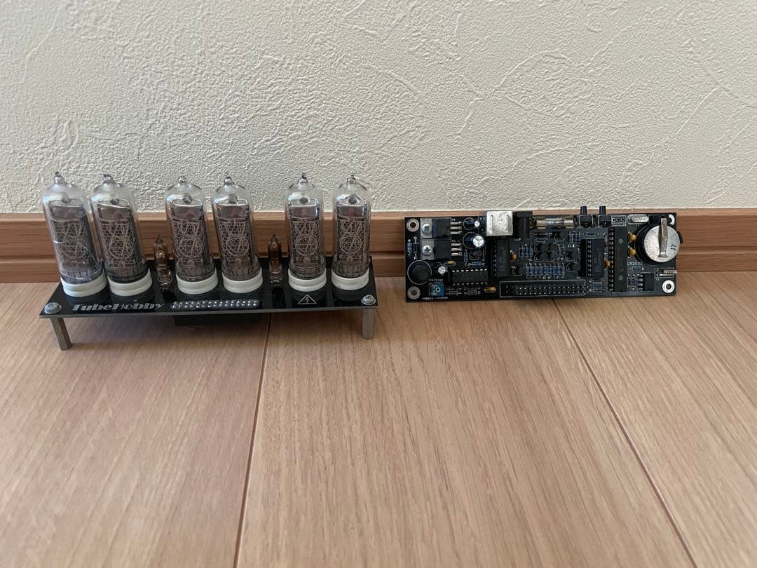 【ジャンク】ニキシー管時計