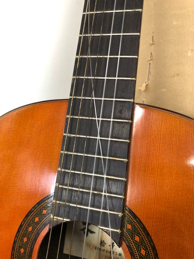 鈴木バイオリン社製の手工品 木曽 拾号 ビンテージギター 1970年代