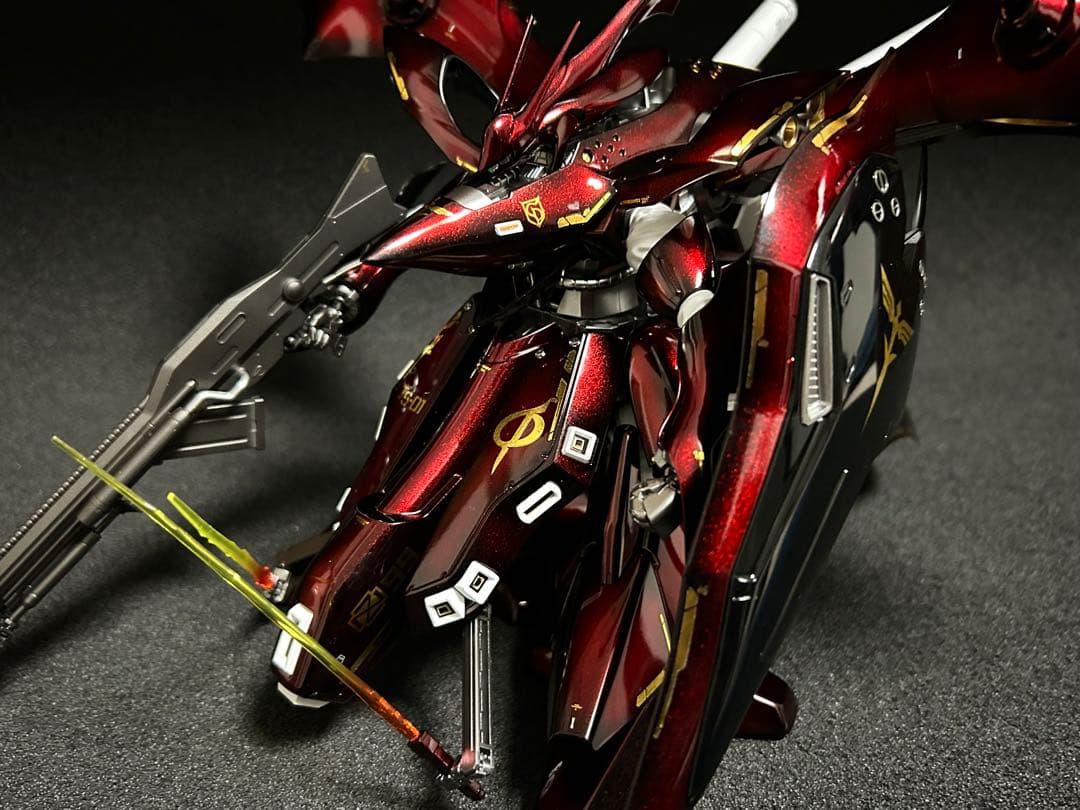 HGUC 1/144 ナイチンゲール　キャンディーグラデーション全塗装済み完成品