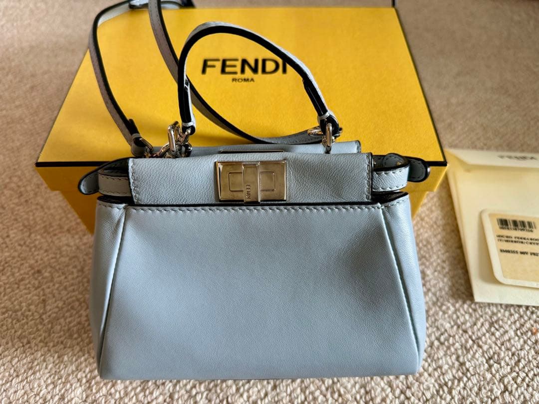 トムさん専用⭐︎美品☆FENDIフェンディ☆ピーカブー☆マイクロ⭐︎