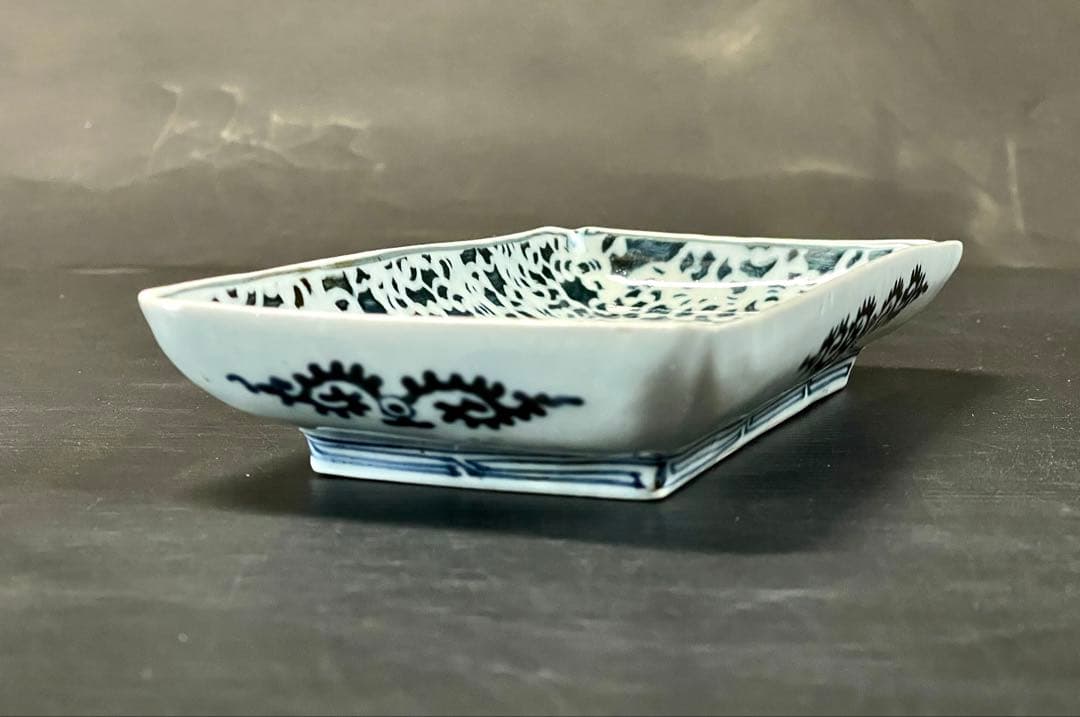 割引❗️【稀少 江戸中期】 古伊万里 染付 紙摺印判 波兎 長皿 （523Al①）