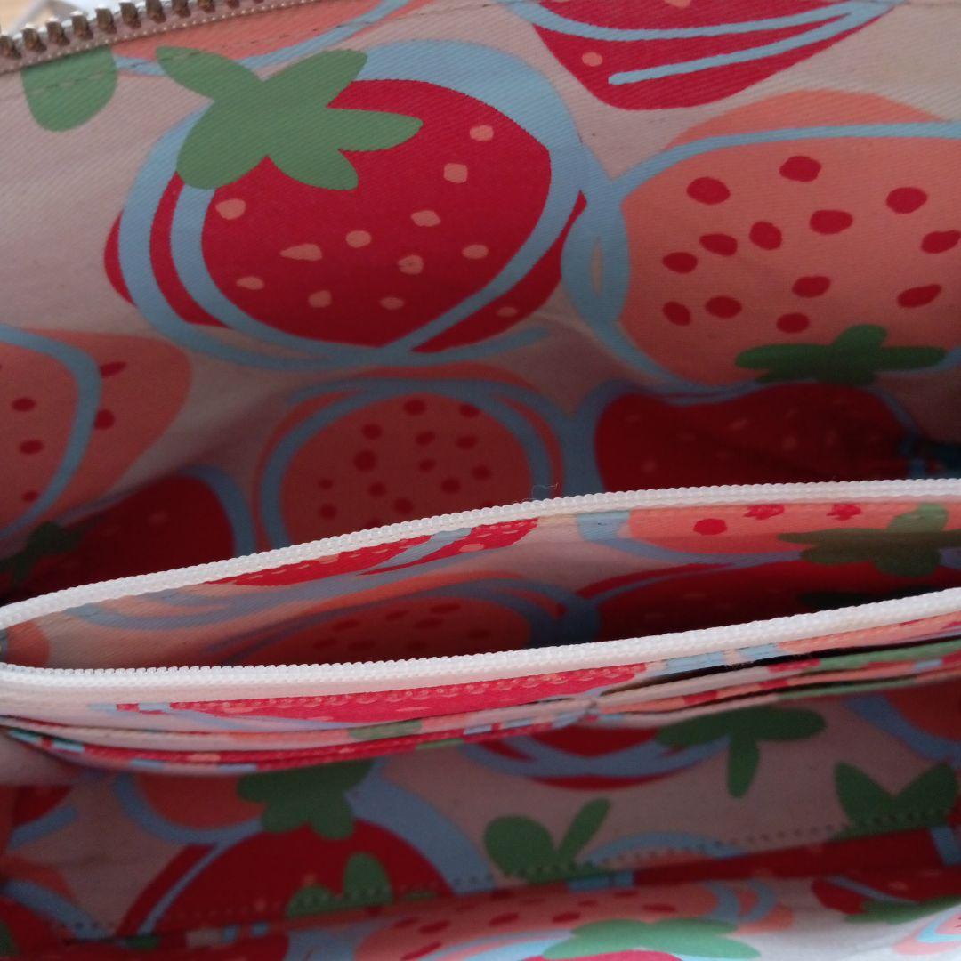 【IANNE】オムレット2wayショルダーバック（希少な赤い苺柄内装）