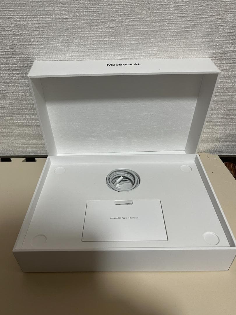 Apple MacBook Air (M1, 2020) 本体 スペースグレイ