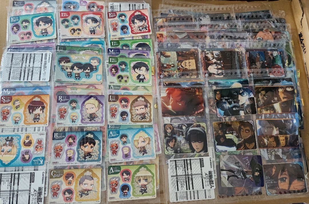 進撃の巨人　メタルカード&シール★バラ売り不可✕