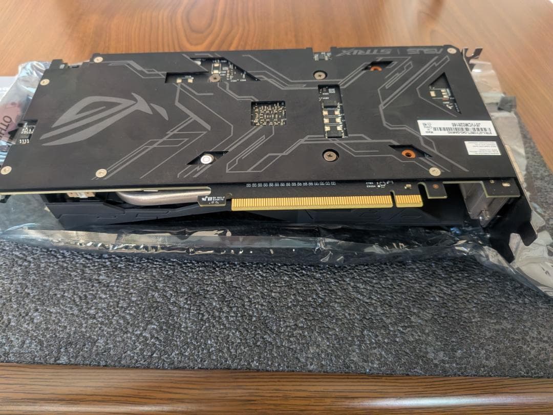 グラフィックボード・グラボ・ビデオカード ASUS GTX1050Ti STRIX GAMING 4G OC