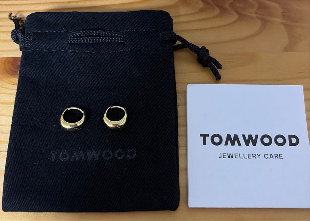 TOM WOOD ゴールド フープピアス Ice Huggies Gold