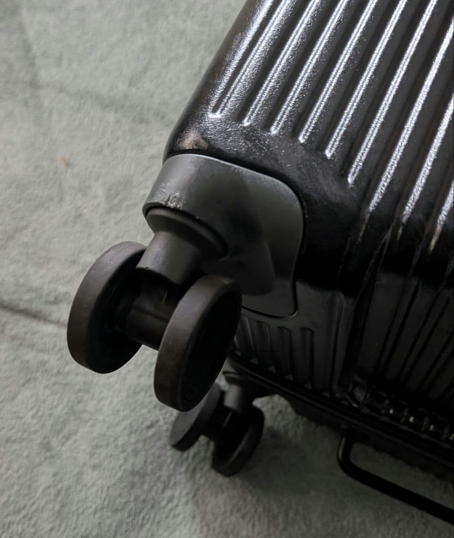 イノベーター スーツケース 75L innovator