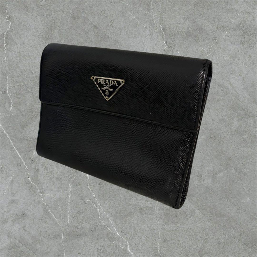 極美品✨ PRADA プラダ 三つ折り財布 サフィアーノ ブラック 三角ロゴ
