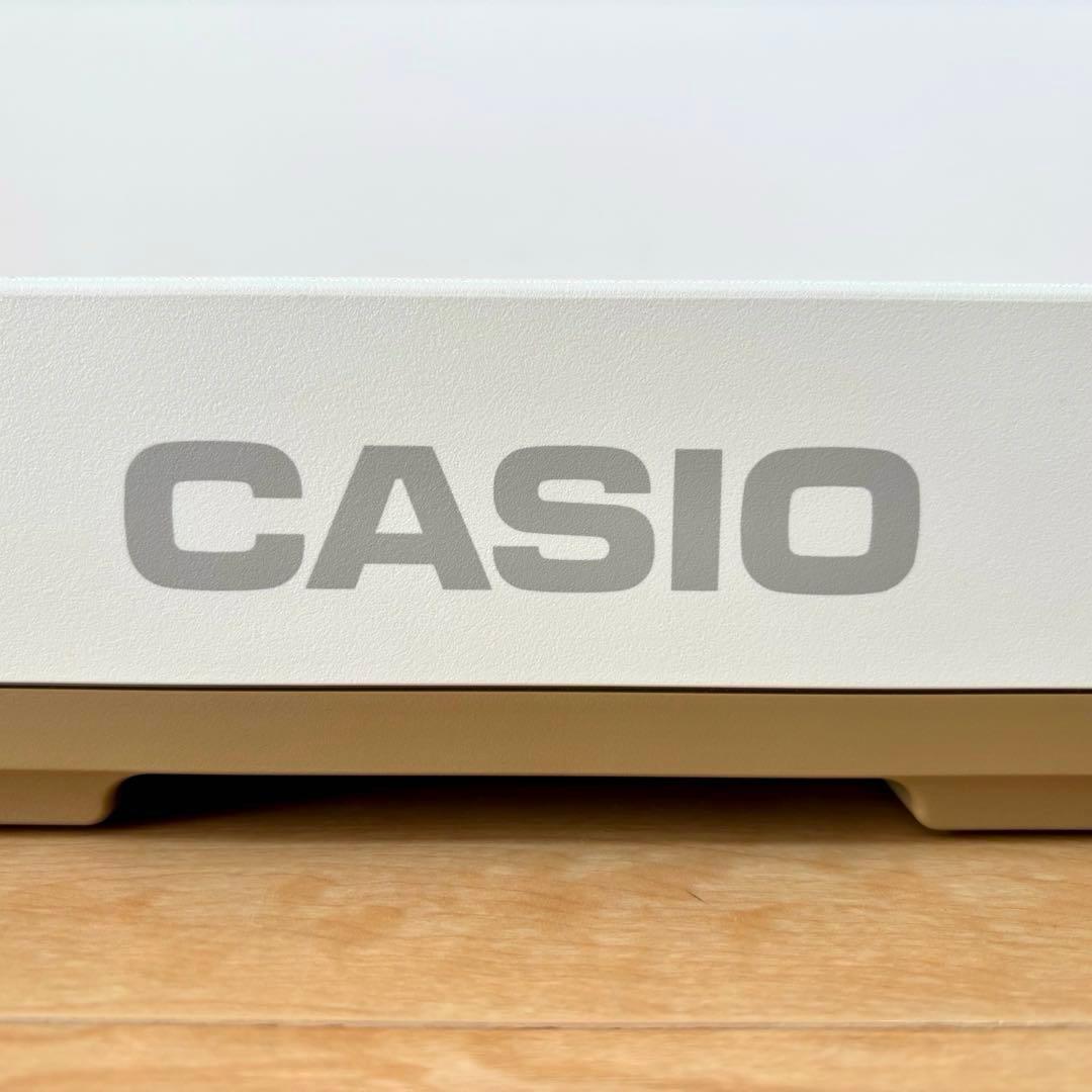 【美品】CASIO カシオ 光ナビゲーションキーボード LK-526 電子ピアノ