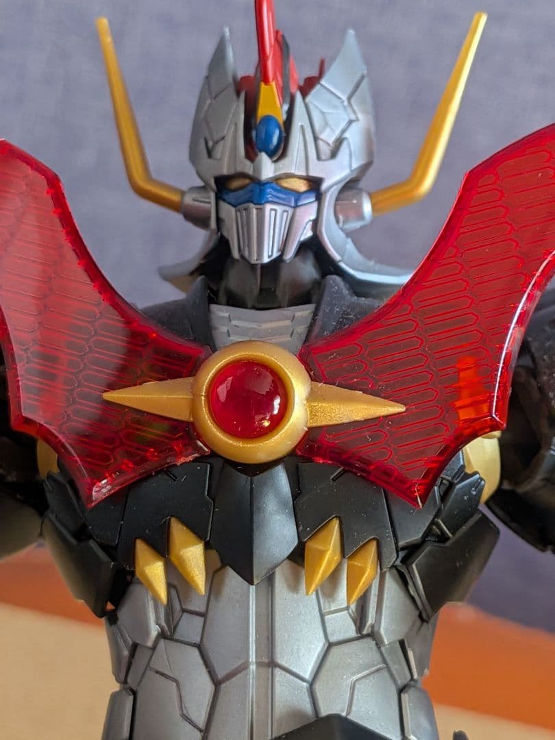 hgマジンカイザーINFINITISM·カプセル超合金とキーホルダーセット