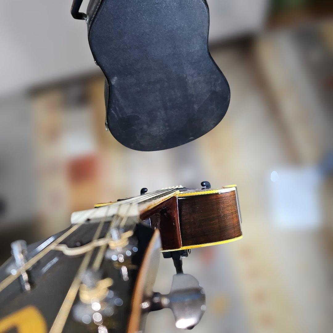 寺田楽器Jagard.JD-55ギルドモデル ハードケース付き。