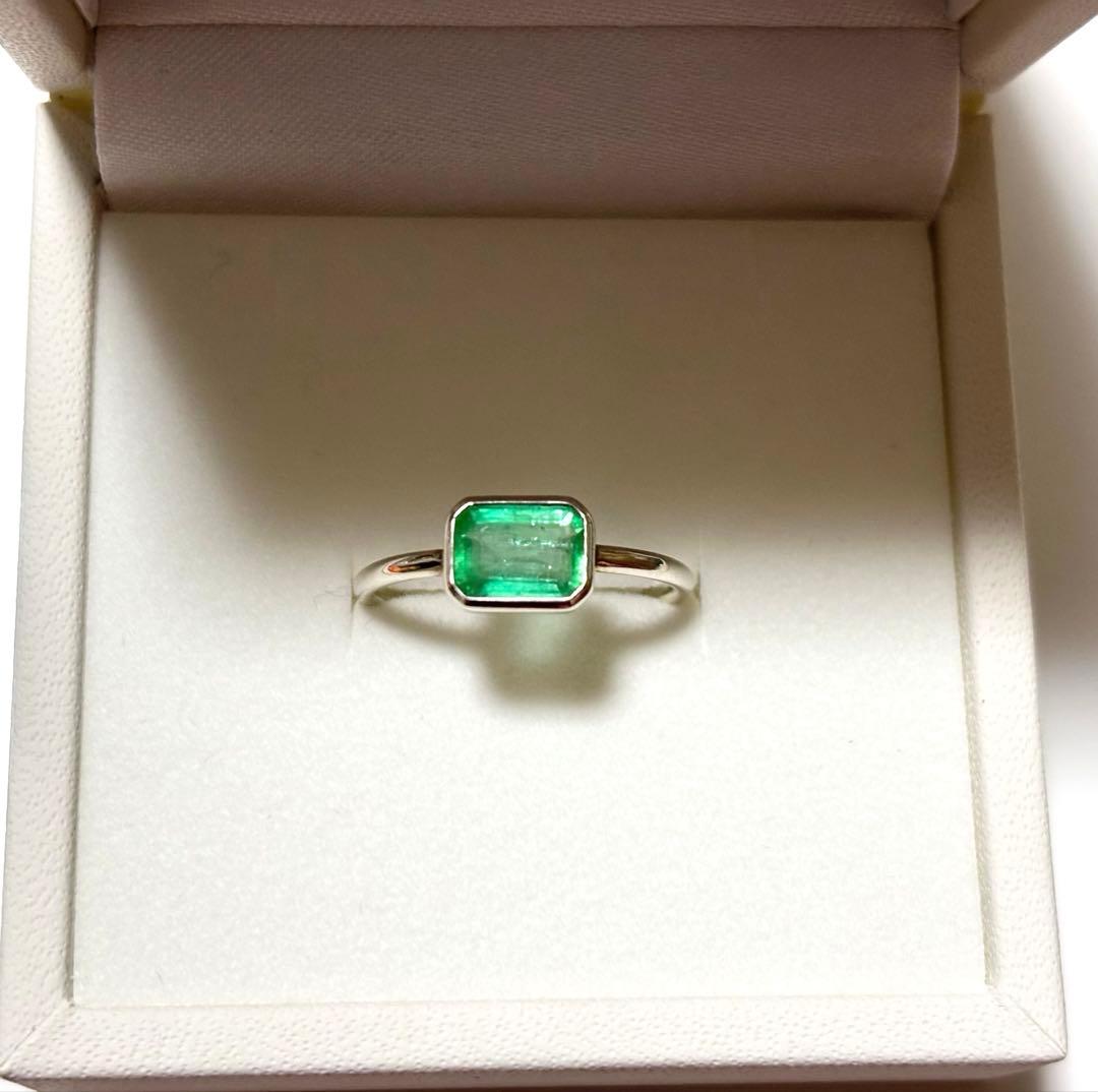 コロンビア産　エメラルド　silver925 リング　12.5号