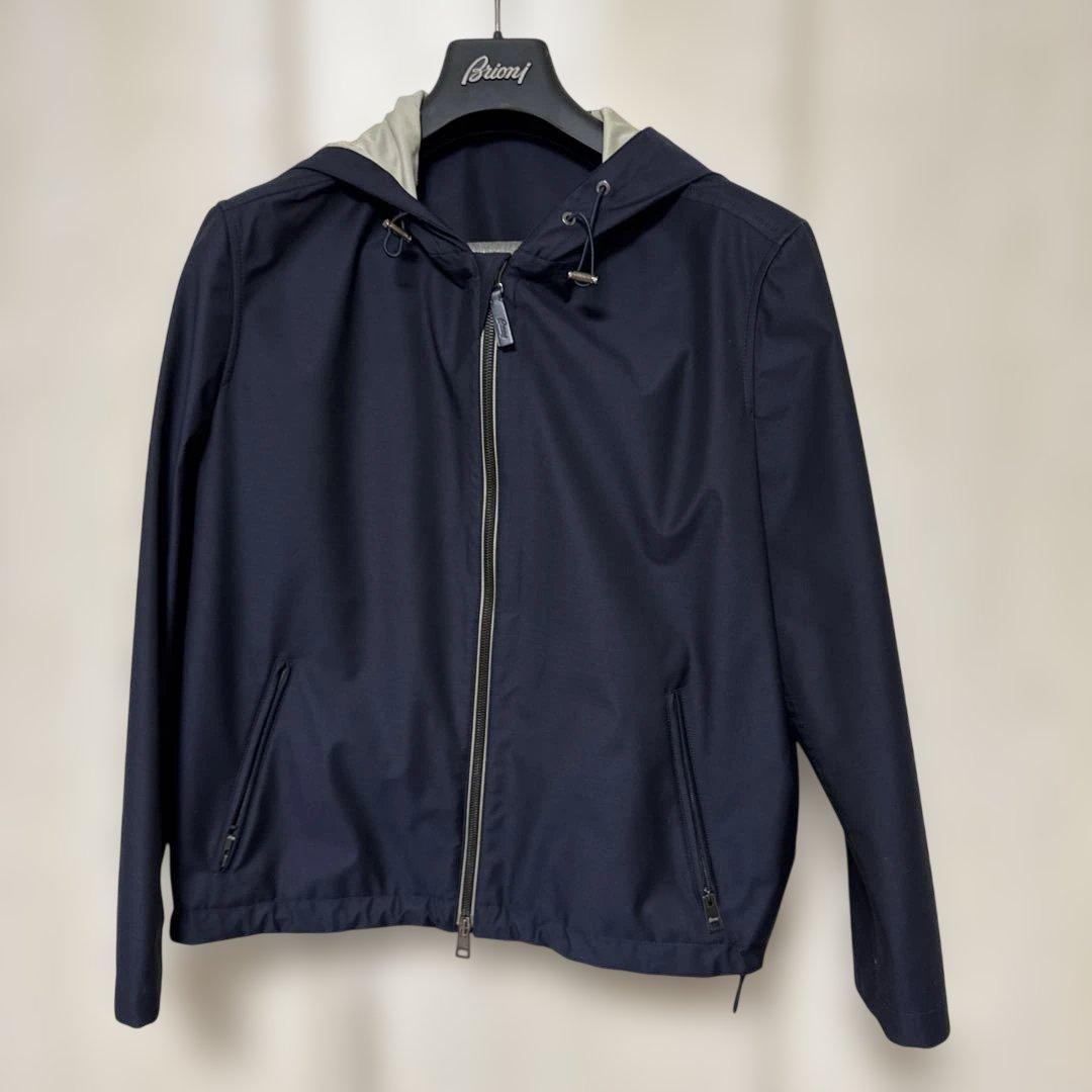 【値下げ】Brioni フード付きナイロンジャケット